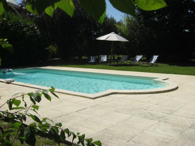 Petit Chateau Le Piot Bed & Breakfast Fleurance Eksteriør bilde